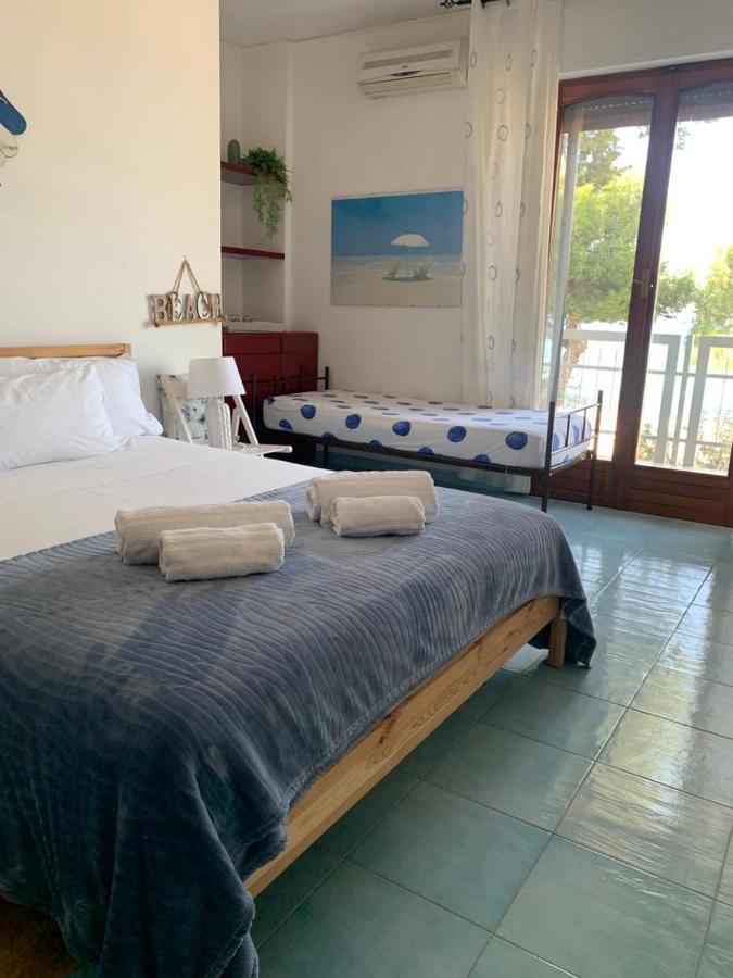 Rocca Mondello Rooms, Beach And Sea Palermo Exterior photo